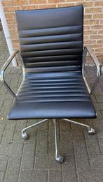 Design bureaustoel in Eames-stijl – Zwart lederlook – Verchr, Ophalen, Zwart, Zo goed als nieuw, Bureaustoel