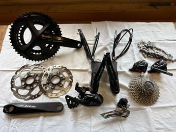 Groepset Shimano 105 11Speed voor schijfremmen beschikbaar voor biedingen