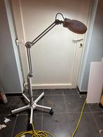 Licht met vergrootglas, Hobby en Vrije tijd, Vergrootglazen, Loepen en Loeplampen, Ophalen