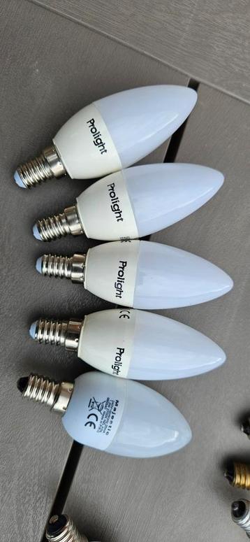 Spaarlampen  beschikbaar voor biedingen