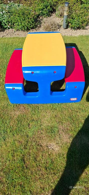Picknicktafel Litlle Tikes beschikbaar voor biedingen