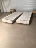 Bed onderstel 2 personen lichte crème kleur, Ophalen, Gebruikt, Tweepersoons, 80 cm