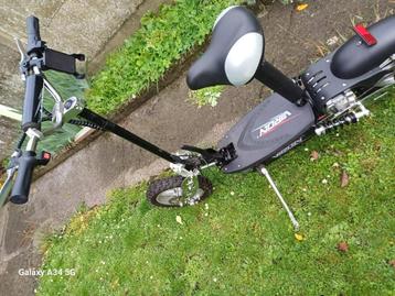 Elektrische scooter van 1000 watt in nieuwstaat beschikbaar voor biedingen