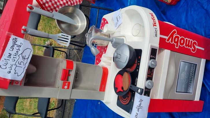 Cuisine Smoby Tefal Bubble avec accessoires – 15 €, Kinderen en Baby's, Speelgoed | Overig, Ophalen