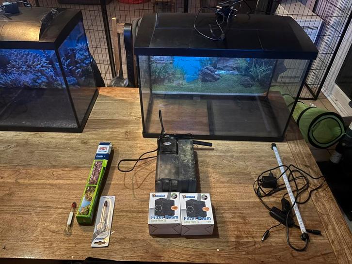 Aquaria te koop, Dieren en Toebehoren, Vissen | Aquaria en Toebehoren, Zo goed als nieuw, Leeg aquarium, Ophalen