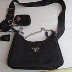 Prada handtas, Handtassen en Accessoires, Tassen | Damestassen, Verzenden, Zo goed als nieuw, Handtas