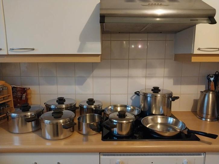 Demeyere silvinox potten en pannen, Huis en Inrichting, Keuken | Potten en Pannen, Gebruikt, Overige typen, Keramische plaat, Ophalen of Verzenden