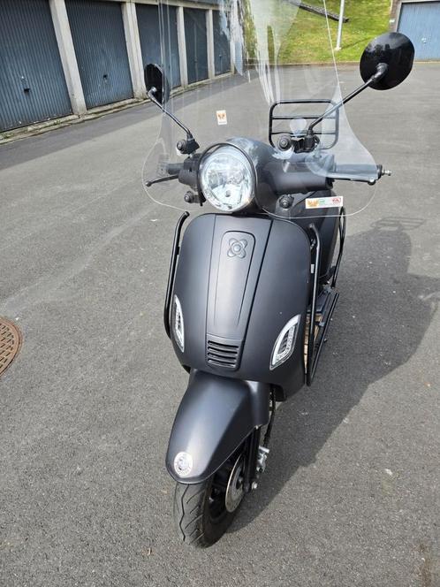 Scooter klasse A, Fietsen en Brommers, Snorfietsen en Snorscooters, Zo goed als nieuw, Ophalen