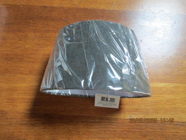 Petit abat-jour, Huis en Inrichting, Lampen | Lampenkappen, Nieuw, Minder dan 25 cm, Ovaal, Grijs, Ophalen of Verzenden