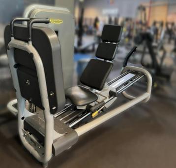 Technogym Element line 25 apparaten! (zeer goede staat!)