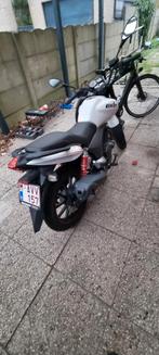 Ksr Motor 125cc wit 100km/h in perfecte staat te Willebroek, Fietsen en Brommers, Brommers | Overige merken, Ophalen, Nieuw, Klasse B (45 km/u)