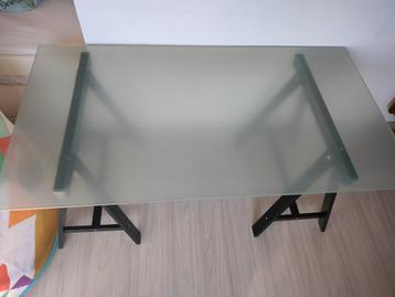 Bureaublad glas 150x80  beschikbaar voor biedingen