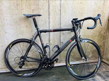 Full carbon MONOC Quattro Pro fiets beschikbaar voor biedingen