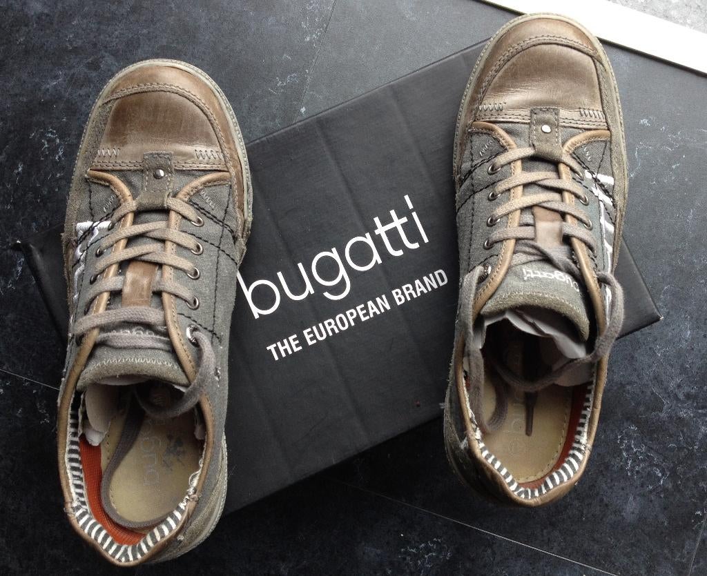 BUGATTI schoenen maat 41, Ophalen of Verzenden, Zo goed als nieuw, Bugatti