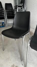 Mooie stoelen zo goed als nieuw in kunststof, Huis en Inrichting, Stoelen, Ophalen, Kunststof