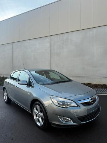 Opel Astra 1.4i | GARANTIE | 2011 | AIRCO | EURO5 beschikbaar voor biedingen