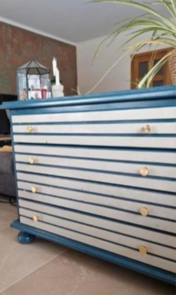 Stoere blauwe commode / ladekast – ideaal voor kinderkamer beschikbaar voor biedingen