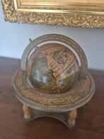 Vintage horoscoop astrologie wereldbol, Antiek en Kunst, Ophalen