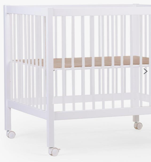 Parc bébés sur roulettes, bois de hêtre gris clair & matelas, Enfants & Bébés, Parcs, Comme neuf, Rectangulaire, Réglable en hauteur