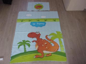 Dekbedovertrekje voor kinderbed met bijhorend kamerjasje beschikbaar voor biedingen