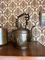 Antieke bronzen ketel, Ophalen, Brons