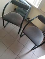 2xZwart stoelen en 2xrode stoelen, Ophalen of Verzenden, Gebruikt, Zwart, Metaal