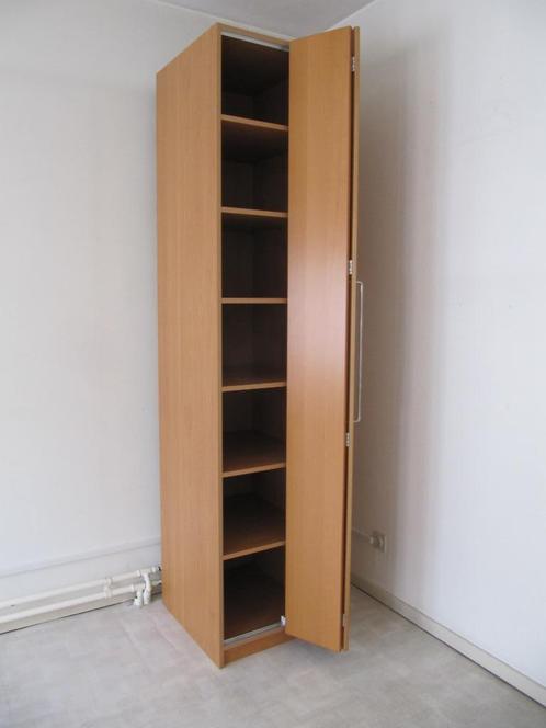 Kast, Huis en Inrichting, Kasten | Kleerkasten, Zo goed als nieuw, 200 cm of meer, 50 tot 100 cm, 50 tot 75 cm, Met deur(en), Met plank(en)