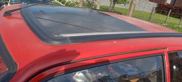 Compleet dak met origineel schuifdak peugeot 205 beschikbaar voor biedingen