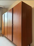 vintage kleerkast, Huis en Inrichting, Kasten | Kleerkasten, Ophalen, Met hangruimte, Zo goed als nieuw, 200 cm of meer