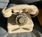 Vintage telefoon met draaischijf, Enlèvement