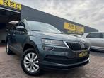 SKODA KAROQ AUTOMATIQUE *GARANTIE 12MOIS*1ER PROPRIÉTAIRE, Auto's, Skoda, 158 g/km, Leder en Stof, Karoq, Bedrijf