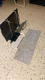 Ingebouwde pc, Computers en Software, Desktop Pc's, Ophalen of Verzenden, Zo goed als nieuw