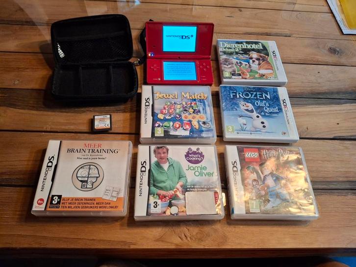 Lot nintendo DSi + spelletjes, Games en Spelcomputers, Spelcomputers | Nintendo DS, Zo goed als nieuw, Dsi, Ophalen