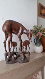 Handgemaakte houten sculptuur — Antilopenfamilie, Antiek en Kunst, Ophalen of Verzenden