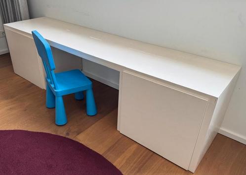 prachtig maatwerk bureautje voor kinderen, Kinderen en Baby's, Kinderkamer | Tafels en Stoelen, Zo goed als nieuw, Ophalen