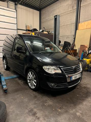 Volkswagen 225/40/18 inch velgen origineel beschikbaar voor biedingen