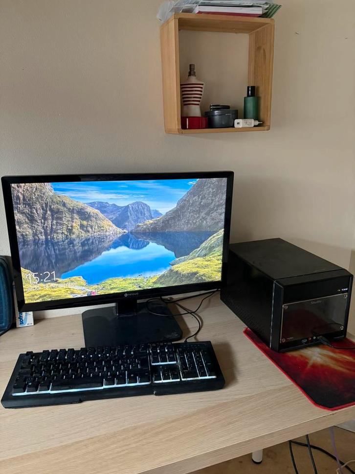 Gaming-pc en werk, Computers en Software, Desktop Pc's, Zo goed als nieuw, Ophalen of Verzenden