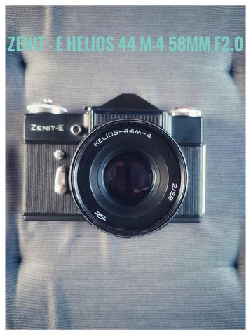 Camera Zenit-E en Helios 44M-4 beschikbaar voor biedingen