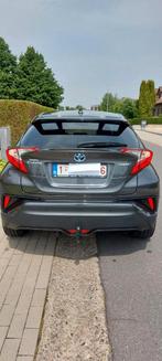 Toyota C-HR Chic Hybrid 2017, Auto's, Alcantara, Parkeersensor, 5 deurs, SUV of Terreinwagen