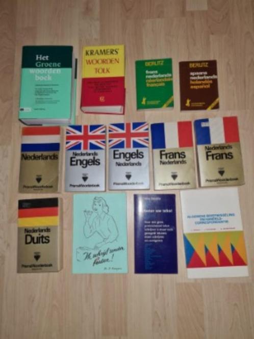 Aantal woordenboeken & schrijftips, Boeken, Woordenboeken, Duits, Kramers, Ophalen