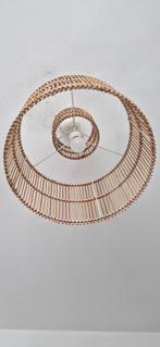 Suspension luminaire en rotin naturel H&M Home, Moins de 50 cm, Comme neuf, Enlèvement, Scandinave