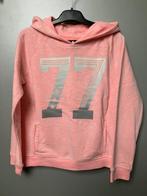 maat 122 hoodie, Enlèvement ou Envoi, Utilisé, Fille, Pull ou Veste