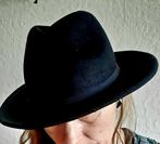 Chapeau noir classique, Vêtements | Femmes, Chapeaux & Casquettes, Comme neuf, Chapeau, Enlèvement ou Envoi