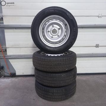 Complete Allseasonset Mercedes Vito 447 17" (#4339) beschikbaar voor biedingen