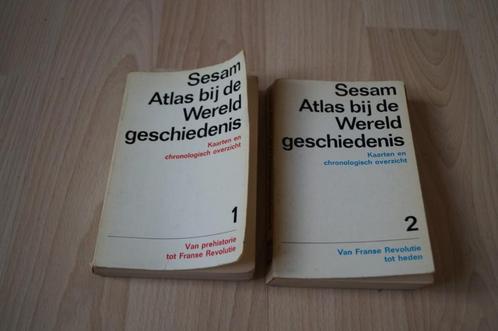 Sesam - Atlas bij de Wereldgeschiedenis, Boeken, Atlassen en Landkaarten, Ophalen of Verzenden