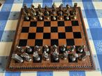 Jeu d'échecs avec pièces en métal, Hobby & Loisirs créatifs, Comme neuf, Enlèvement