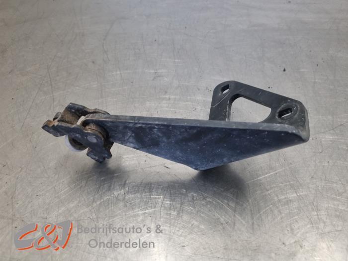 Roulette porte coulissante droite d'un Renault Trafic (DV369, Autos : Pièces & Accessoires, Carrosserie & Tôlerie, Renault, Utilisé