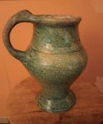 Zeer oude kruik / waterkruik, Ophalen