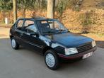 Peugeot 205 Look - open dak - oldtimer, Auto's, Oldtimers, Voorwielaandrijving, Stof, Zwart, Zwart