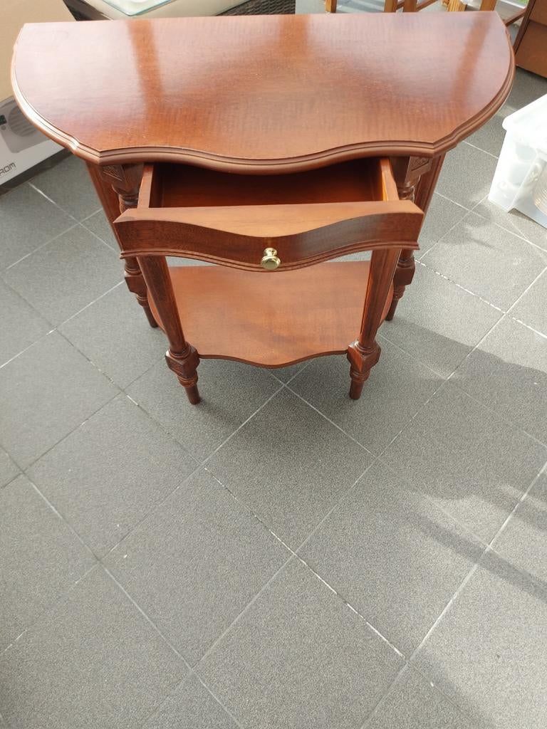 Telefoon kastje, Enlèvement